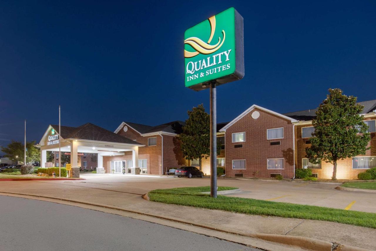 Quality Inn & Suites Mountain Home North Bagian luar foto