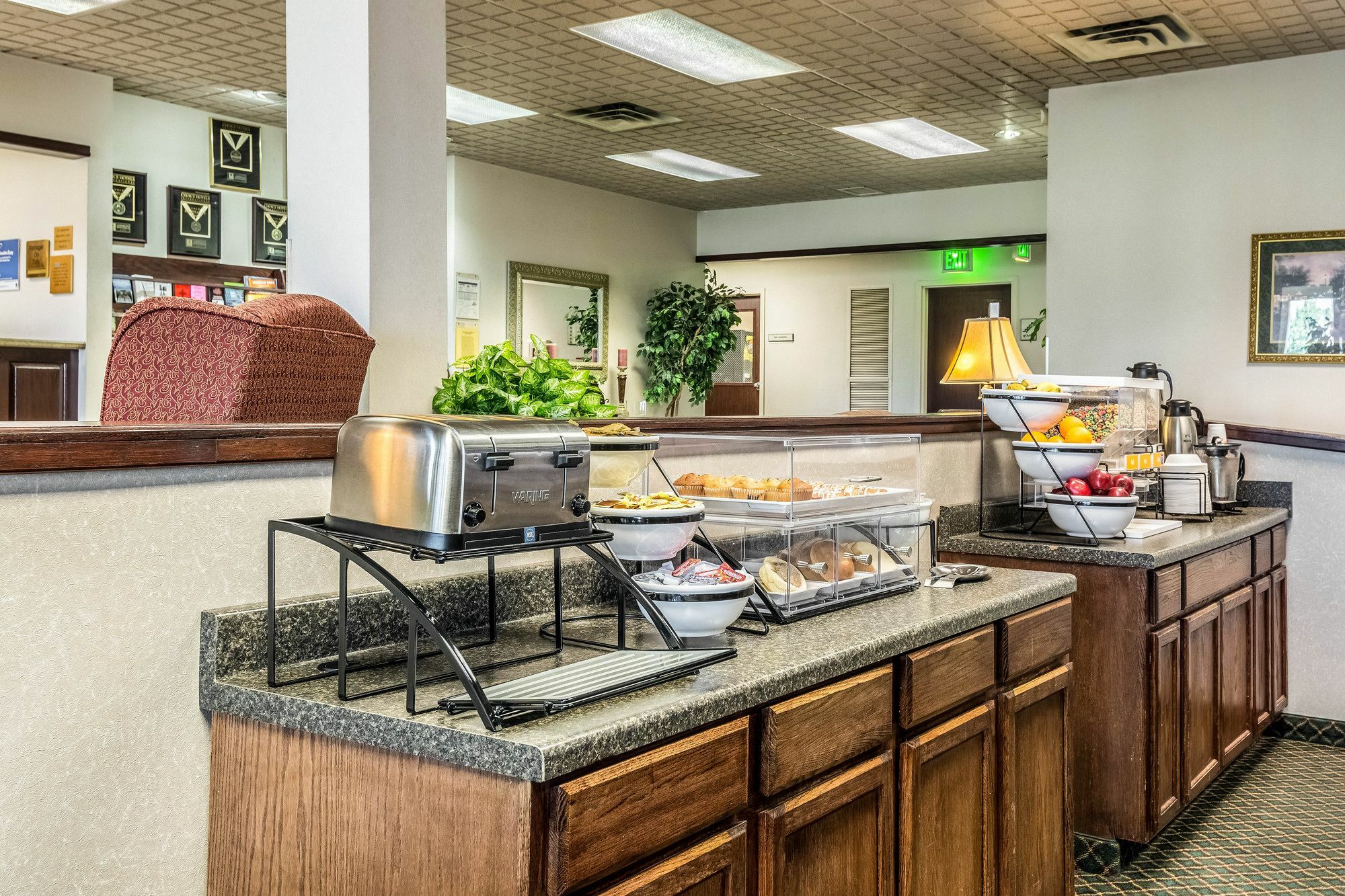 Quality Inn & Suites Mountain Home North Bagian luar foto