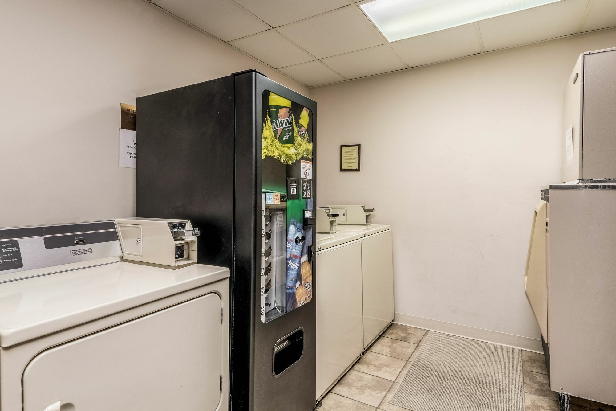 Quality Inn & Suites Mountain Home North Bagian luar foto