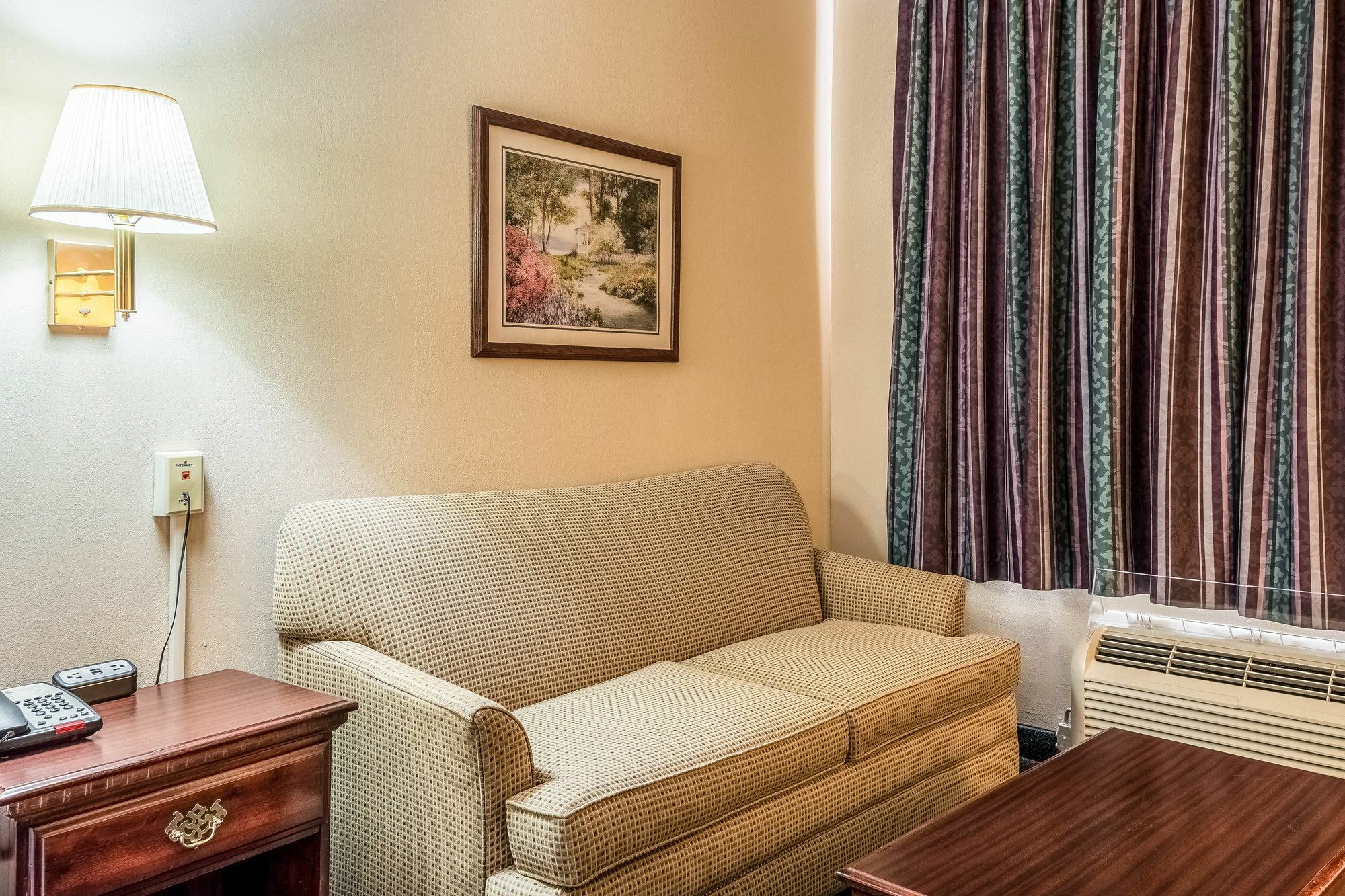 Quality Inn & Suites Mountain Home North Bagian luar foto